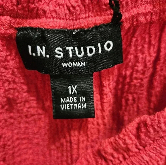 I N Studio Red Peasant Blouse Plus Sz 1X - Picture 2 of 5